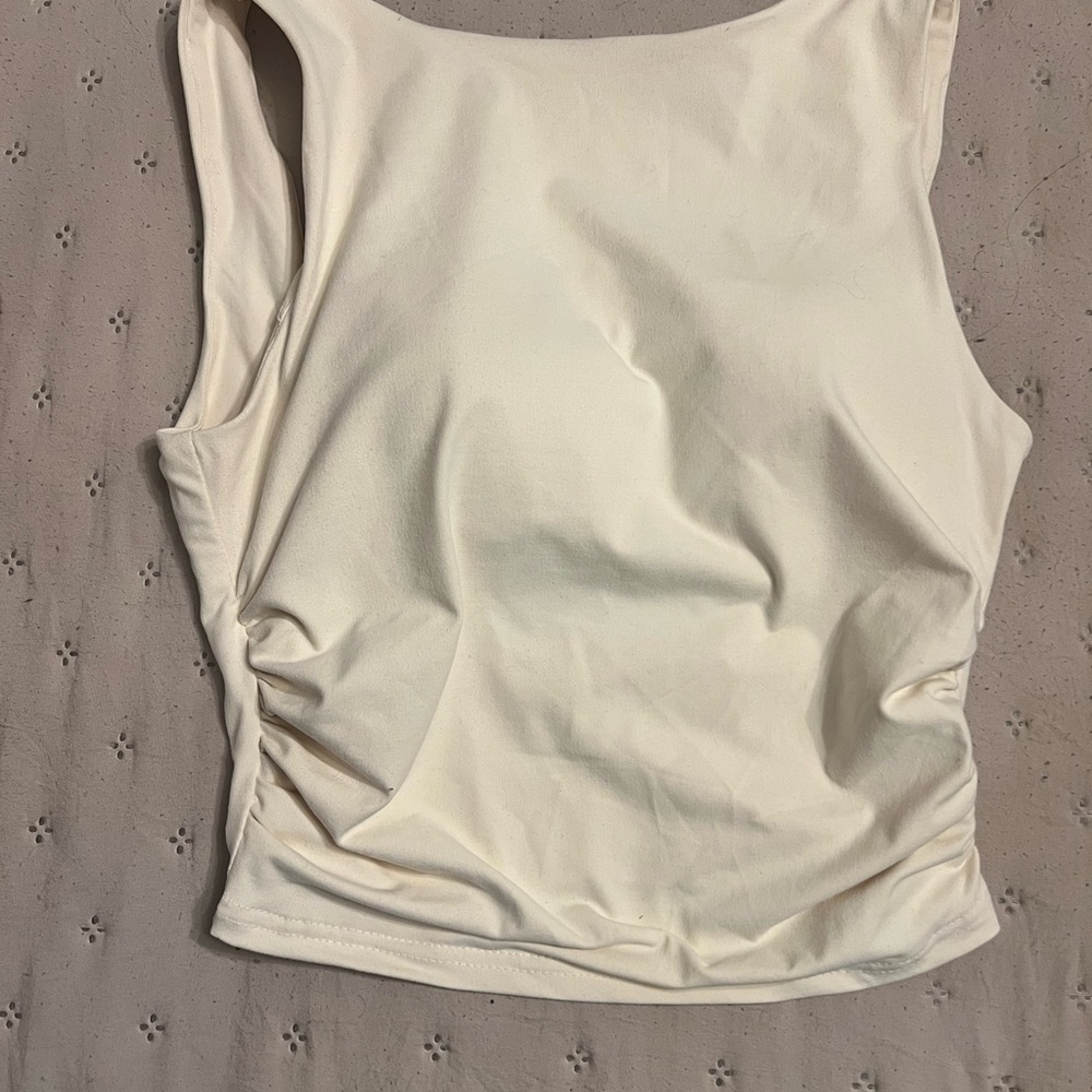 Women’s Butter Yellow Tank Top - Sleek Scoop Neck